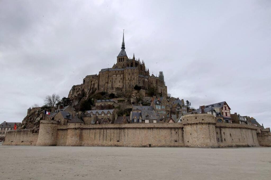 Gite La Mer, A La Campagne En Normandie, Proche Du Mont St Michel Lolif Extérieur photo